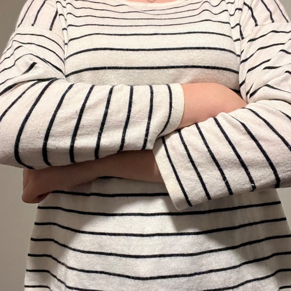 Club Monaco - Striped Top. Lightweight. Women's Size XS/TP - Picture 4 of 5
